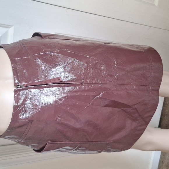 Anthropologie Maeve Faux Patent Leather Skirt, Size 0 - Picture 7 of 7
